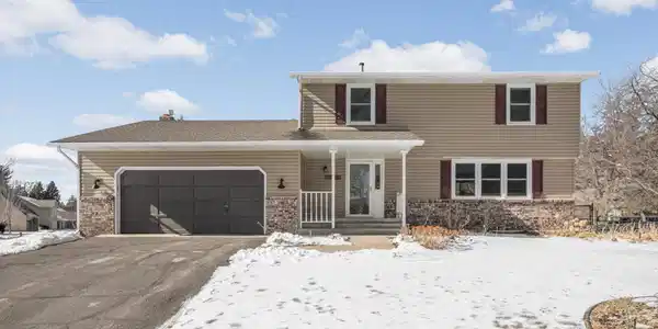 5245 Oxford Street N