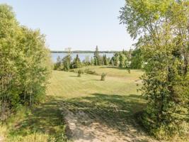 733 South Gull Lake SW