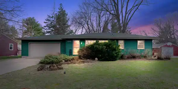 2326 FLORAL DRIVE