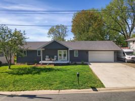 1535 17th NW