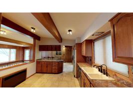 503 Lake Shore Drive