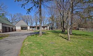 4272 Pine Point Road