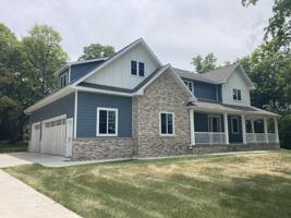 2366 Highland SW