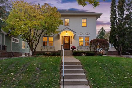 4524 Upton S