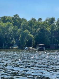 8708 Interlachen