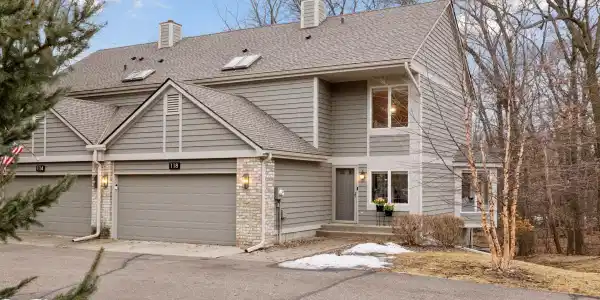 118 Wildwood Bay Drive