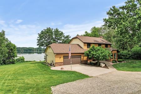 9950 204th Street Court N