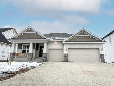 2677 Kenwood Avenue NE