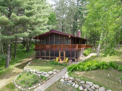 319 S Lake Lawrence Road NE