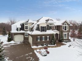 6900 Lucy Ridge Lane