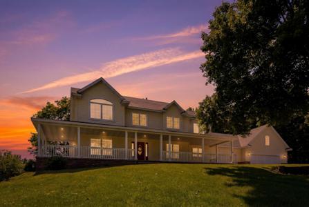 2361 Highland Trail SW