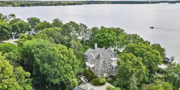1491 Shoreline