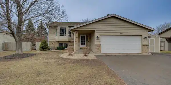 3387 Balsam SW
