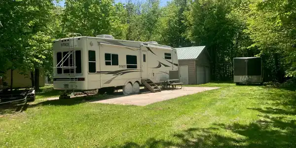 2440 Lake Shore