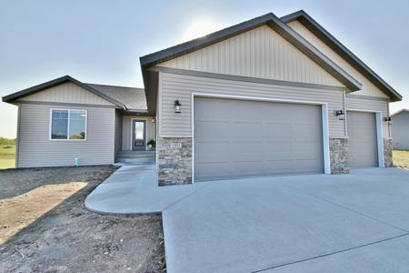 1351 Faith Hill SW