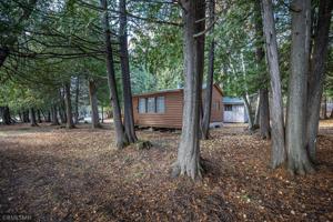 3998 Teters Bay NE