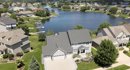 2915 Aspen Lake Drive NE