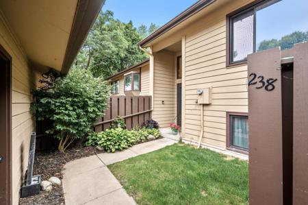 238 W Eagle Lake Drive