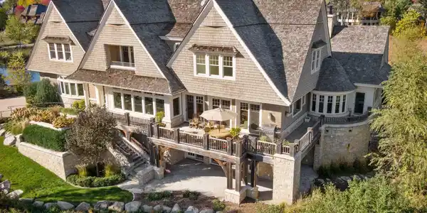 630 Locust Hills