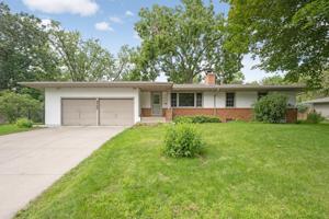 5760 Hackmann NE