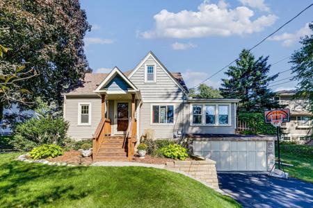 417 W Horseshoe Drive