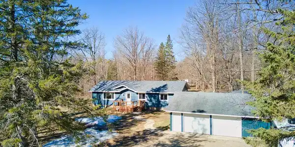 1516 Isleview