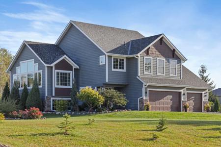 3299 Circle Bluff Trail