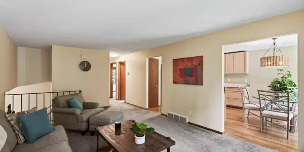 Image 4 Image 4