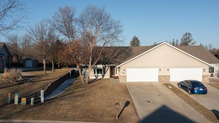 1815 Bridgeview