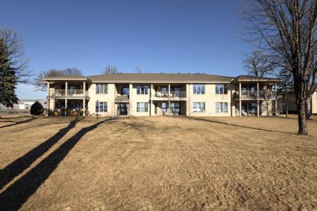 502 Lake