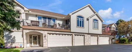 540 Lakeside Bay Drive S