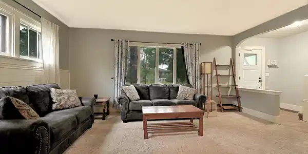 Image 4 Image 4