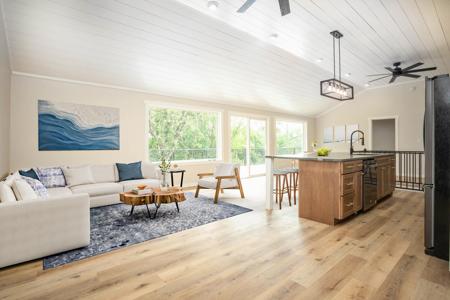 7591 Lake Ida Way NW