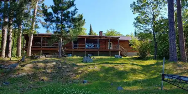 9631 Forest Rd 203