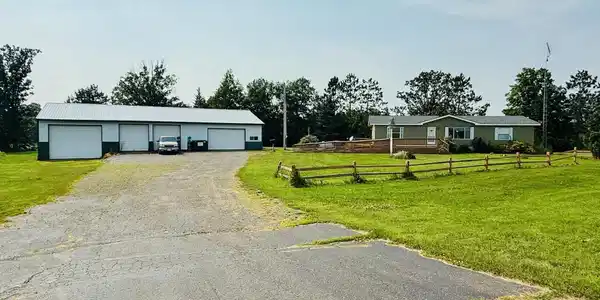 34321 US Highway 169