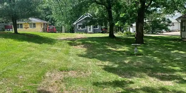 50X Mahtomedi Avenue