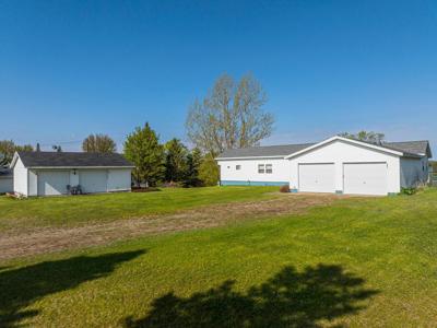 45721 Sunnybrook Lane