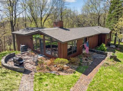11 Eagle Ridge Road