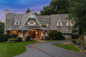 3025 Brooks