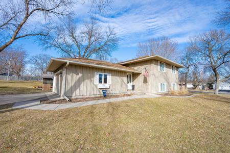 12191 Mississippi N