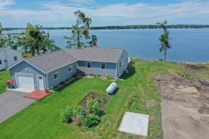 12318 Forada Beach SE
