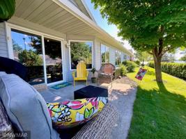 512 Scenic Shore SW