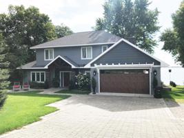 8751 N Shore Drive Drive