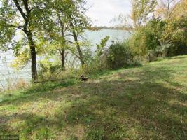 780 Lake