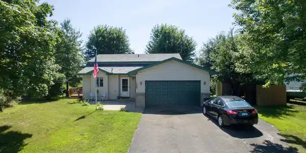 1380 Marigold