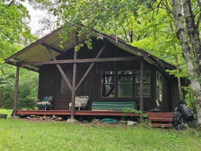 33599 Brook Trail