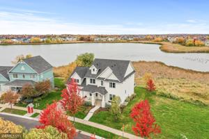 11728 Laketowne