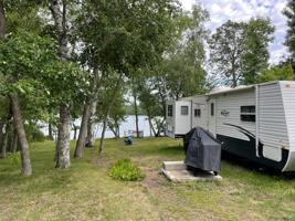 51732 Lake Six