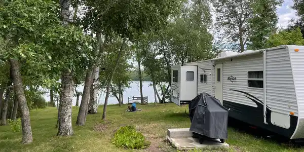 51732 Lake Six