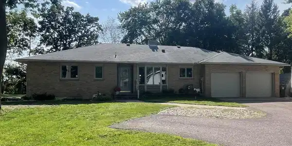 104 Parkwood